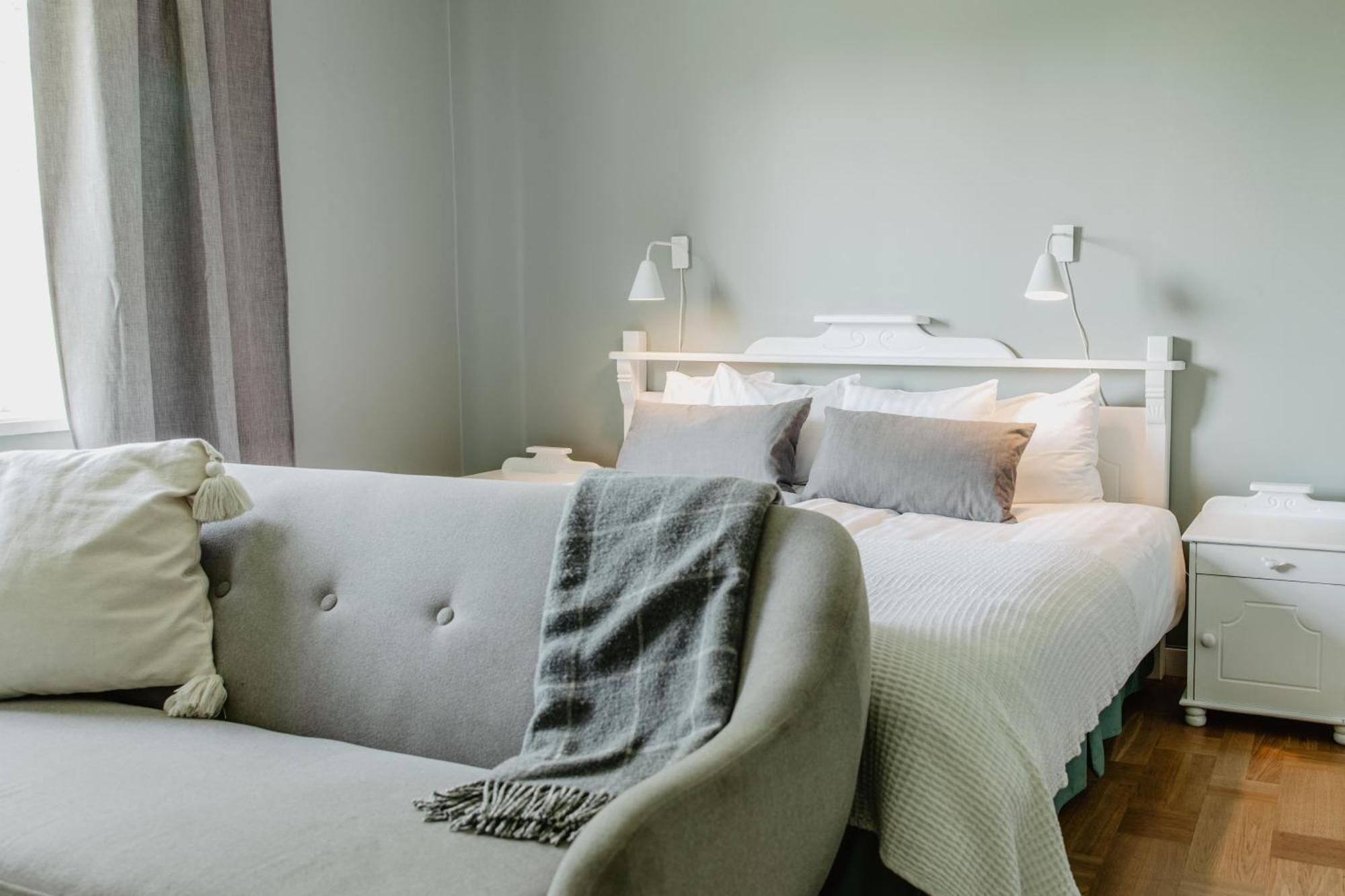 Slottsparken Motel Huskvarna Kültér fotó